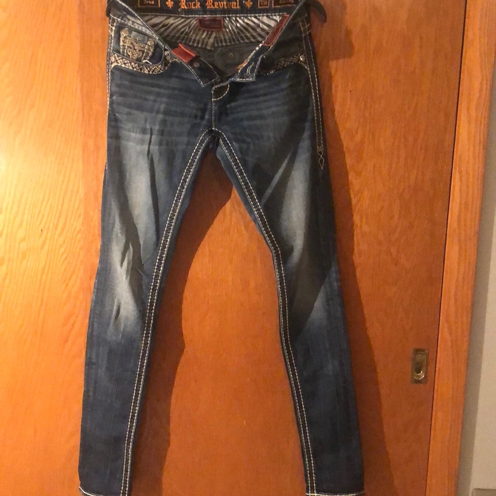 Rock Revival skinny jeans very good shape always line dried size 26